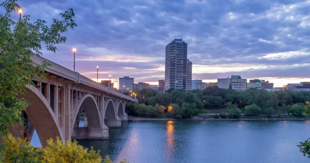 Saskatoon bridge